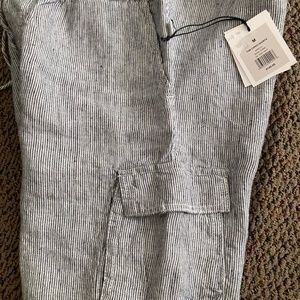 Onia linen cargo shorts -mens medium